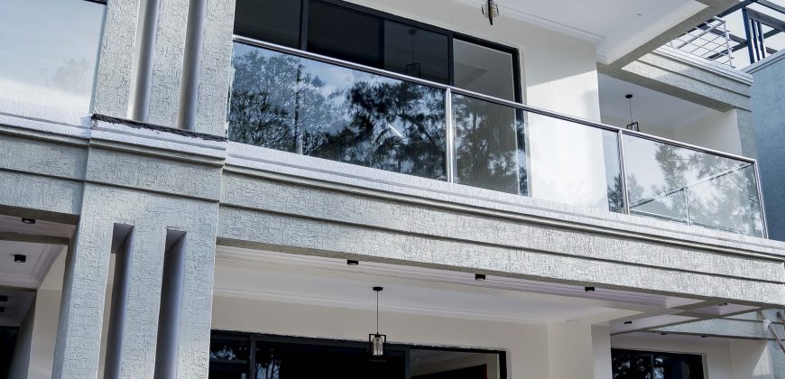 The Serene Pavilion Executive Masterpiece in Kibagabaga