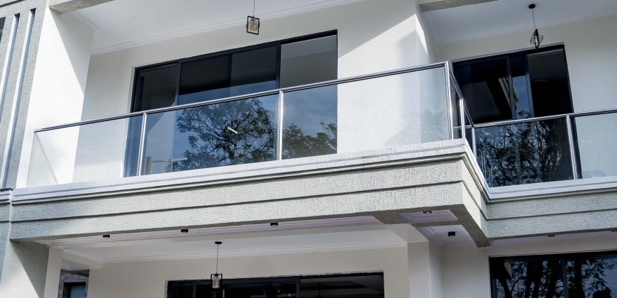 The Serene Pavilion Executive Masterpiece in Kibagabaga