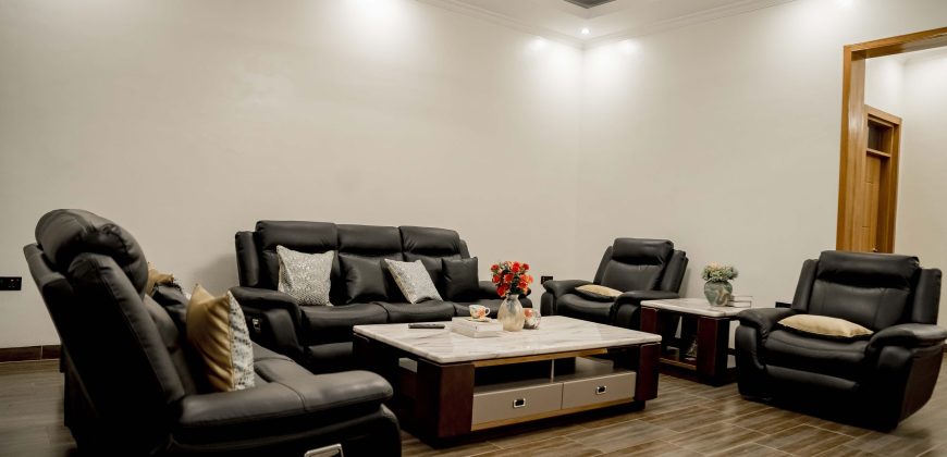 Elegant 5-Bedroom Modern Home in Prime Remera-Kabeza