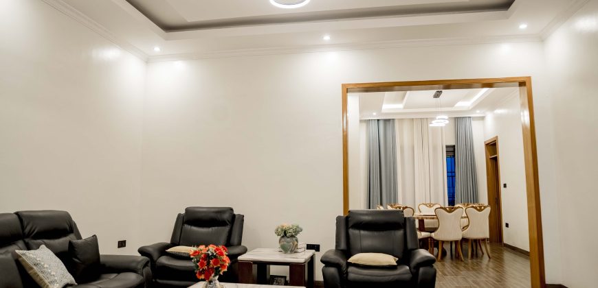 Elegant 5-Bedroom Modern Home in Prime Remera-Kabeza